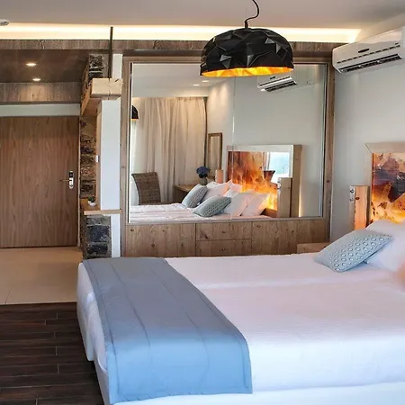 Orama Boutique Hotel 4*